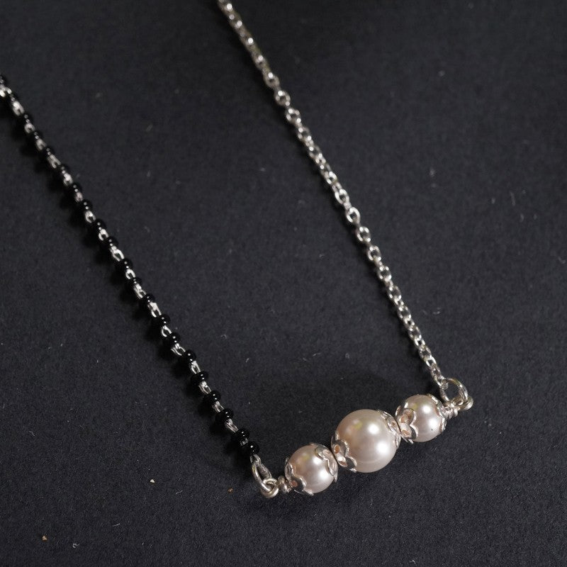 Contemporary Pearl Mangalsutra Design