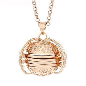 PHOTO LOCKET NECKLACE